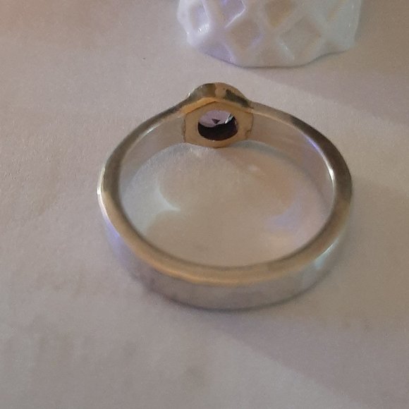 Amethyst and Sterling Silver Ring - Picture 3 of 5